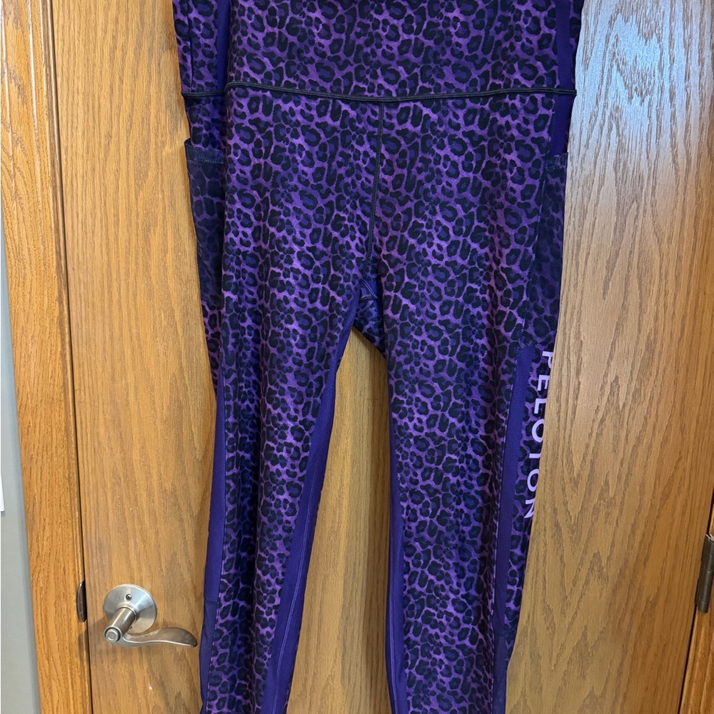 Purple Leopard Print Leggings